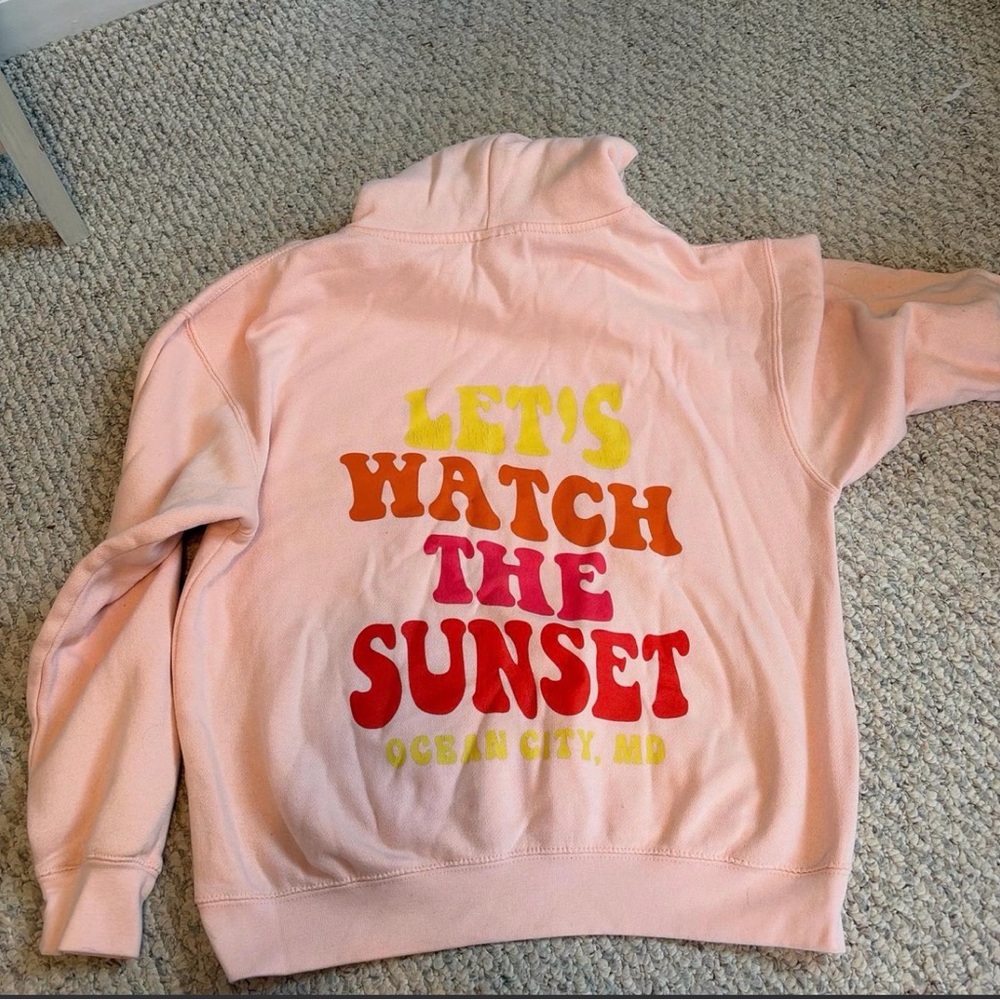 Let's Watch The Sunset Pink Graphic hoodie
